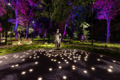 2022_Ukraine-Chernivtsi-Park-10